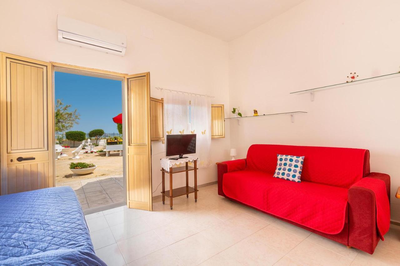 Appartamento A Casa di Mario by BarbarHouse Torre Lapillo Esterno foto