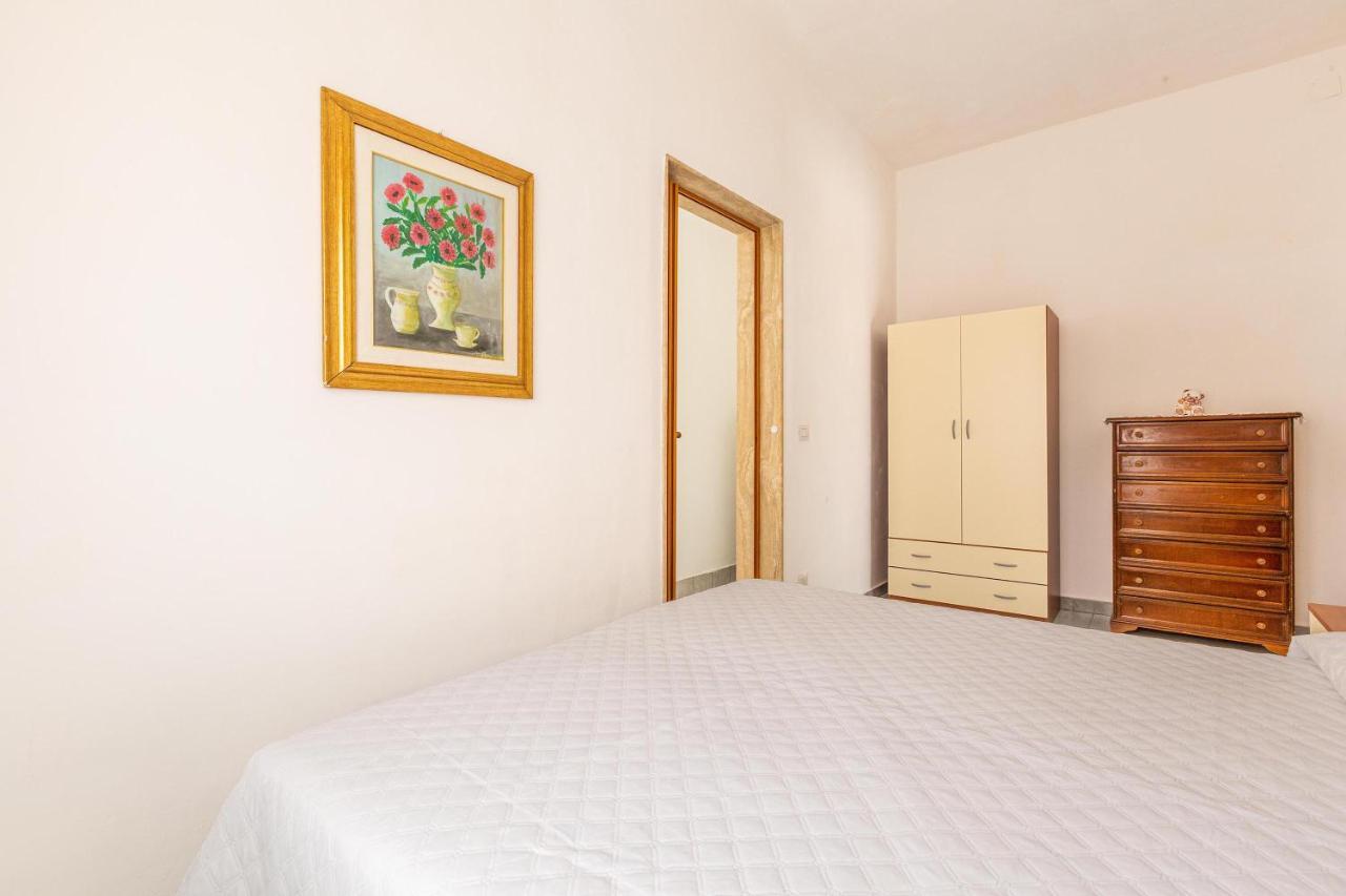 Appartamento A Casa di Mario by BarbarHouse Torre Lapillo Esterno foto